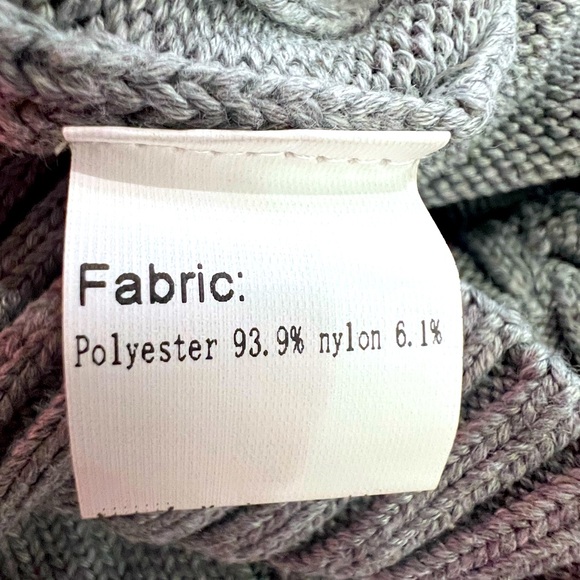 Boys Pullover Vest Knit V-Neck Sweater NWT - Picture 5 of 8